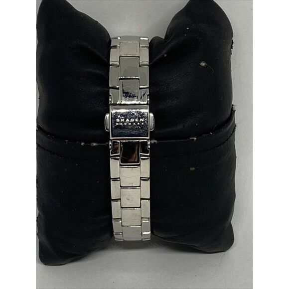 Skagen 430XSSXPD Women\'s Stainless Steel Analog Dial Quartz Wrist Watch EY131 main image 5